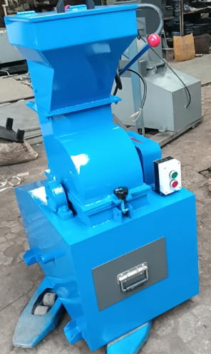 榆林市萬(wàn)源鎂業(yè)（集團）有限責任公司