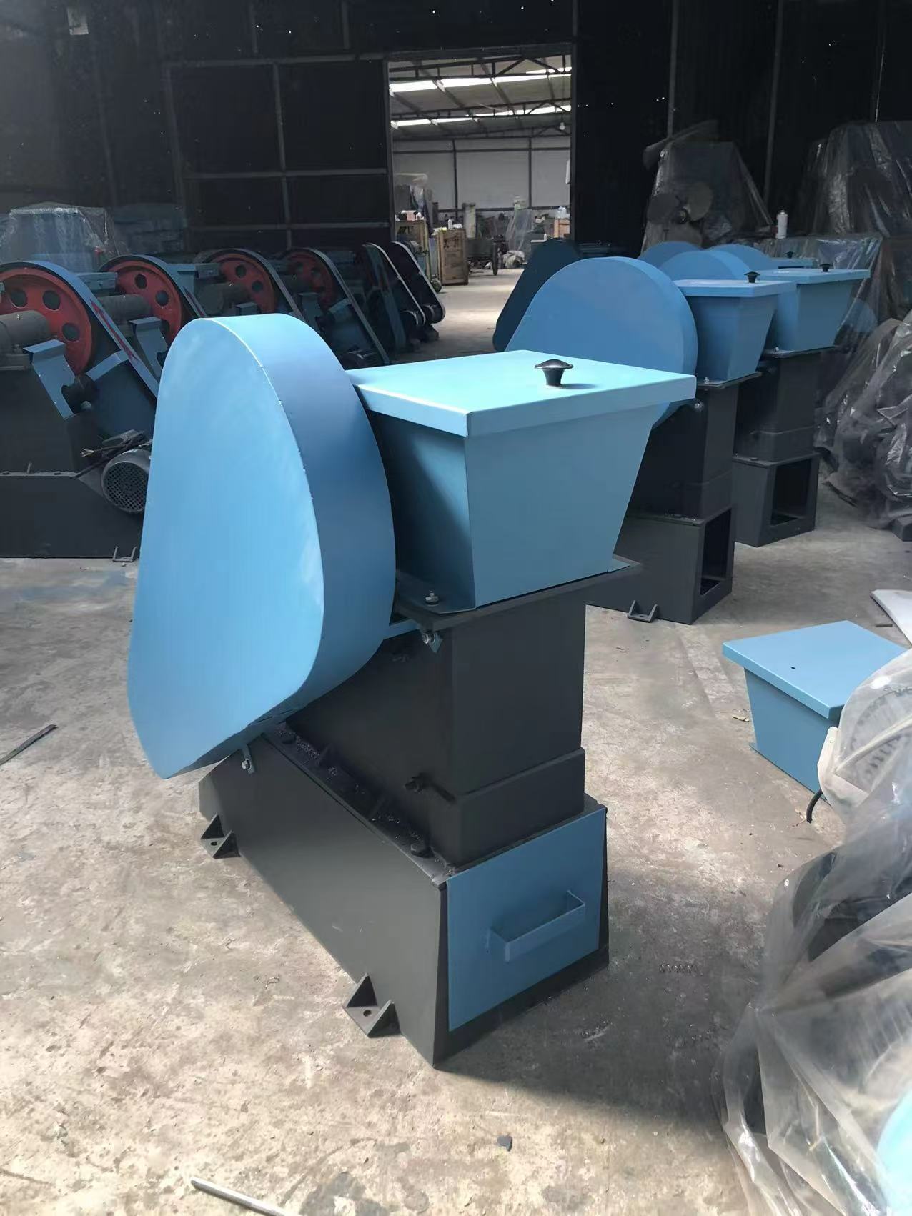 鄂式破碎機使用維護及注意事項