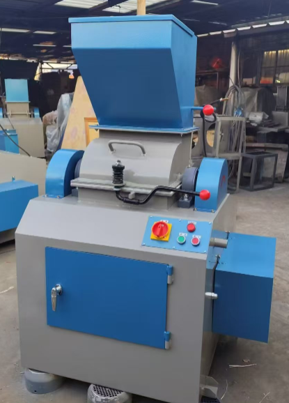 新型濕干煤錘式破碎機的維護